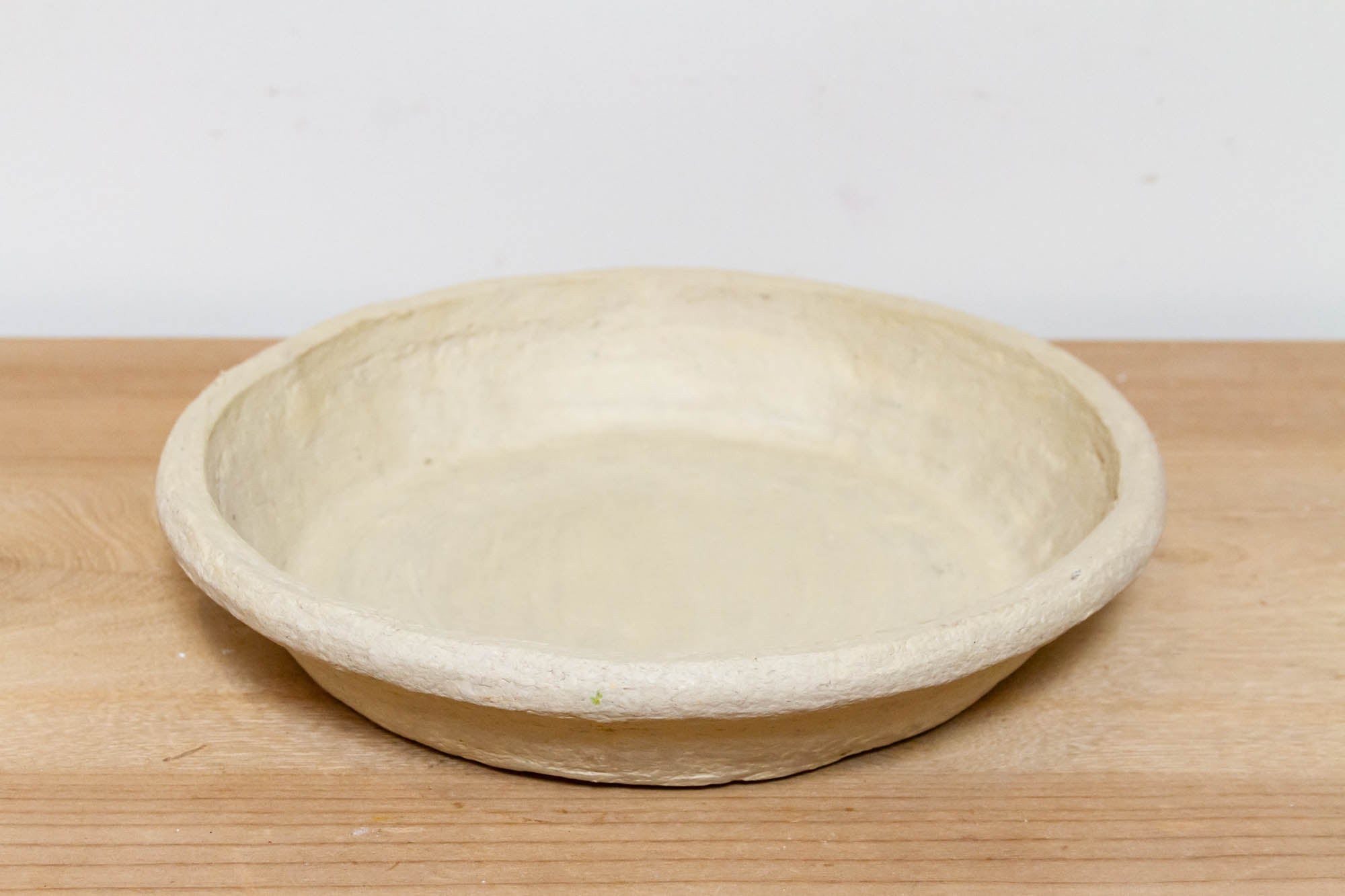 12" Natural White Paper Mache Plate