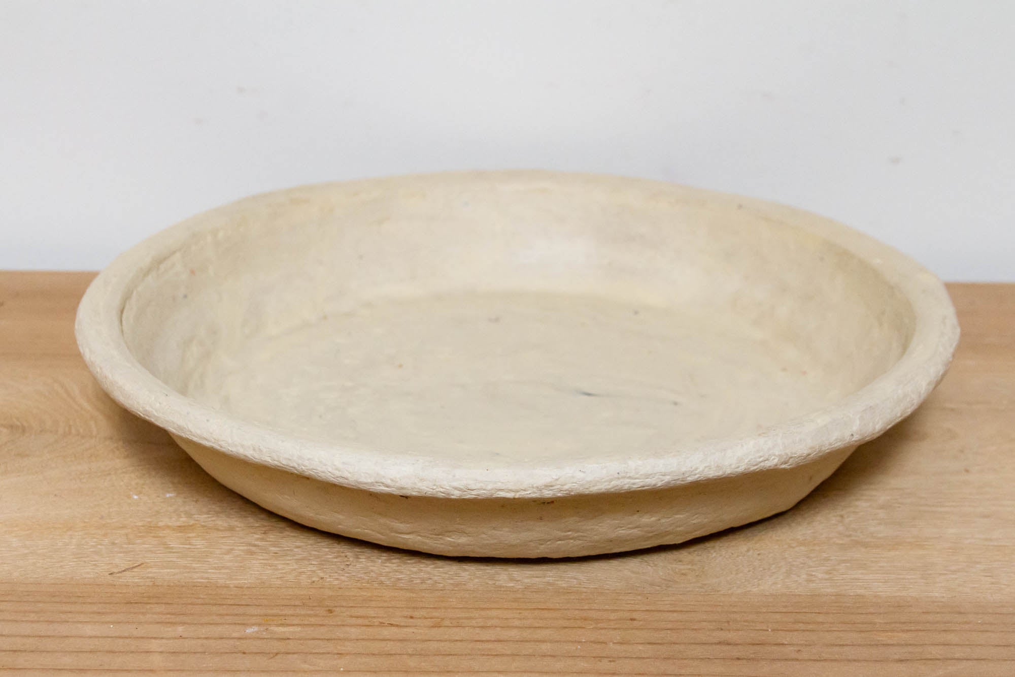 14" Round Paper Mache Tray