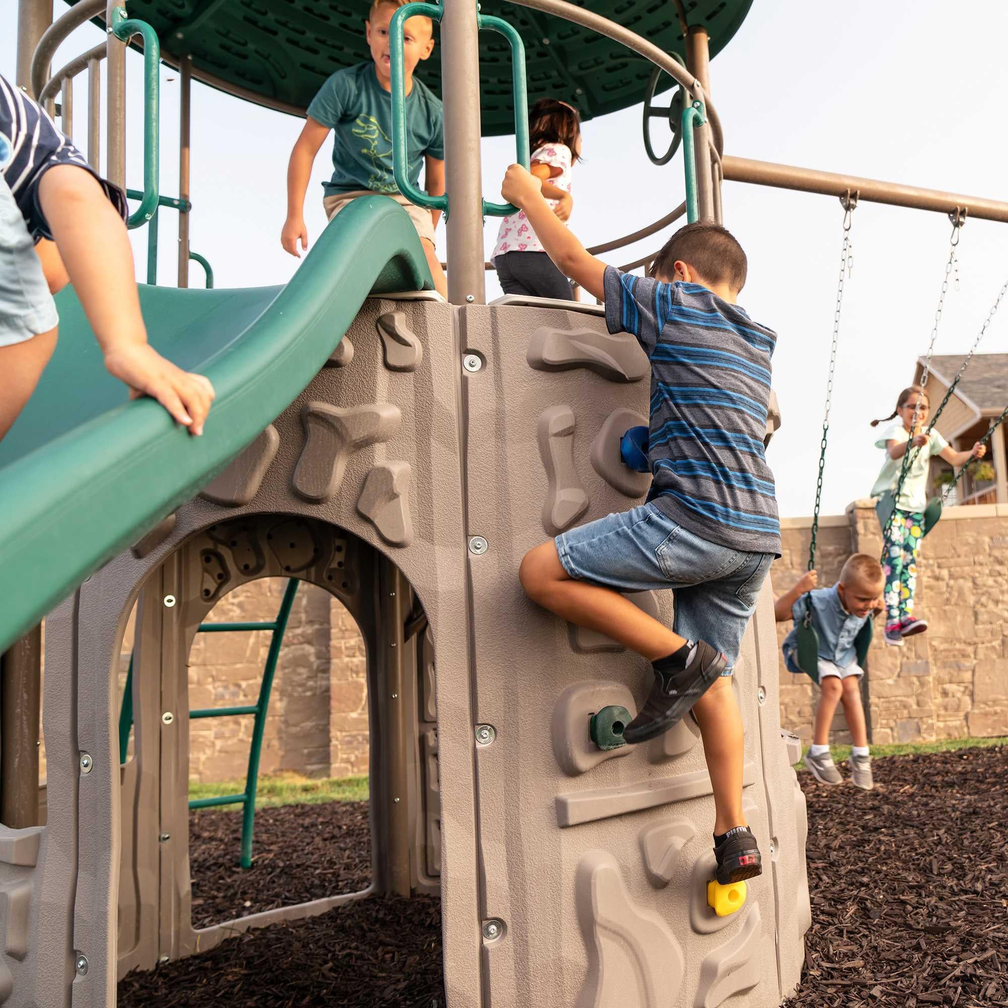 Lifetime Double Adventure Tower with Monkey Bars - 90966